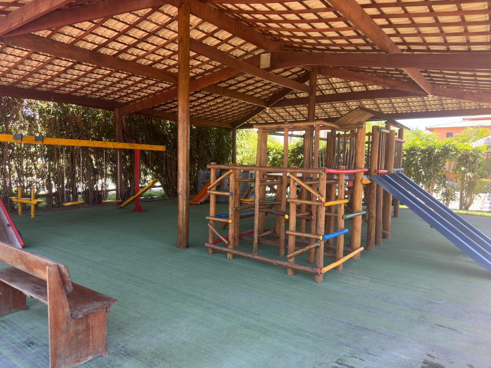 Flat Guarajuba 4 Quartos Terreo A Beira Mar - Pe Na Areia - Governanca Com Arrumadeira E Wi Fi Inclusos Camassari 外观 照片