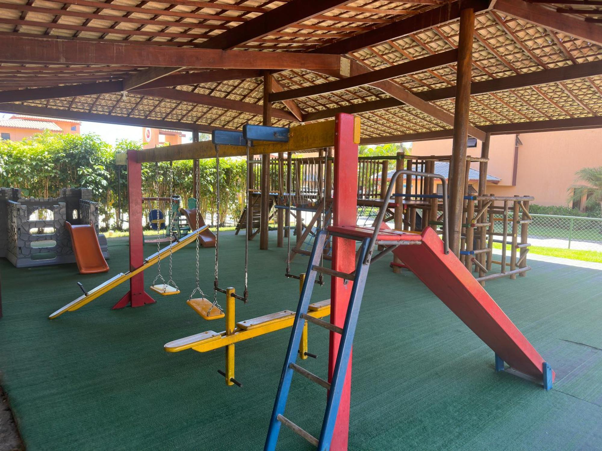 Flat Guarajuba 4 Quartos Terreo A Beira Mar - Pe Na Areia - Governanca Com Arrumadeira E Wi Fi Inclusos Camassari 外观 照片