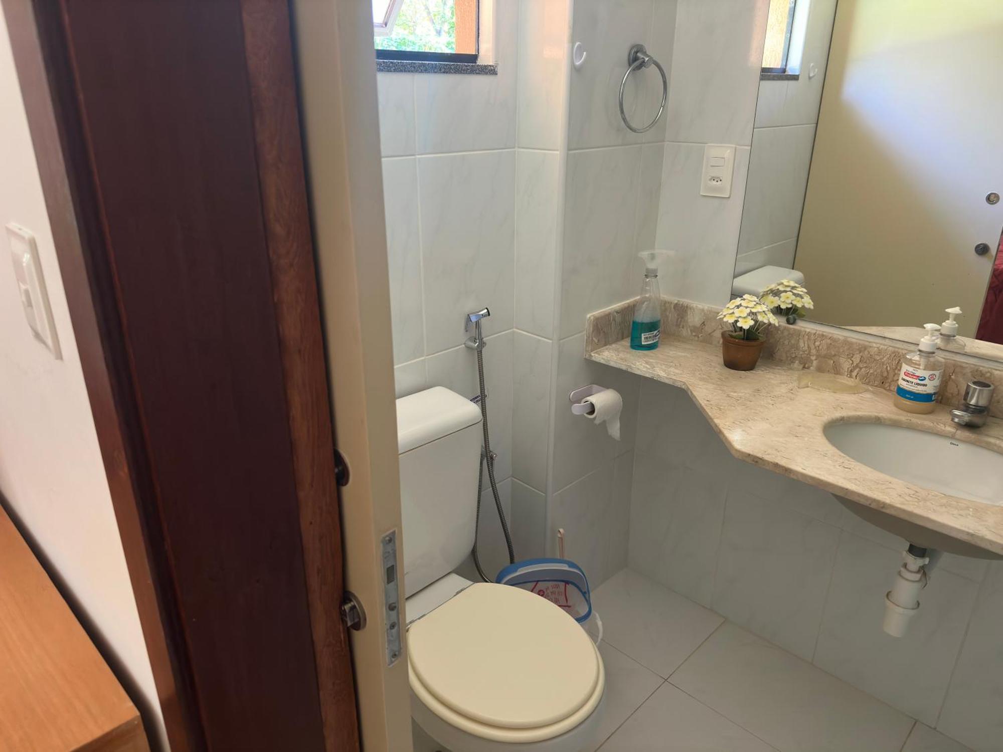 Flat Guarajuba 4 Quartos Terreo A Beira Mar - Pe Na Areia - Governanca Com Arrumadeira E Wi Fi Inclusos Camassari 外观 照片