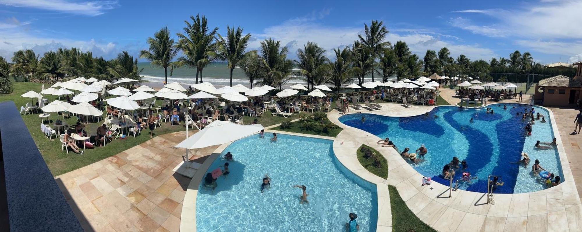 Flat Guarajuba 4 Quartos Terreo A Beira Mar - Pe Na Areia - Governanca Com Arrumadeira E Wi Fi Inclusos Camassari 外观 照片
