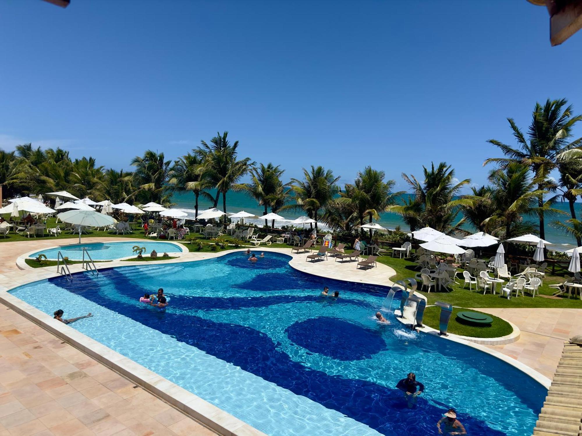 Flat Guarajuba 4 Quartos Terreo A Beira Mar - Pe Na Areia - Governanca Com Arrumadeira E Wi Fi Inclusos Camassari 外观 照片
