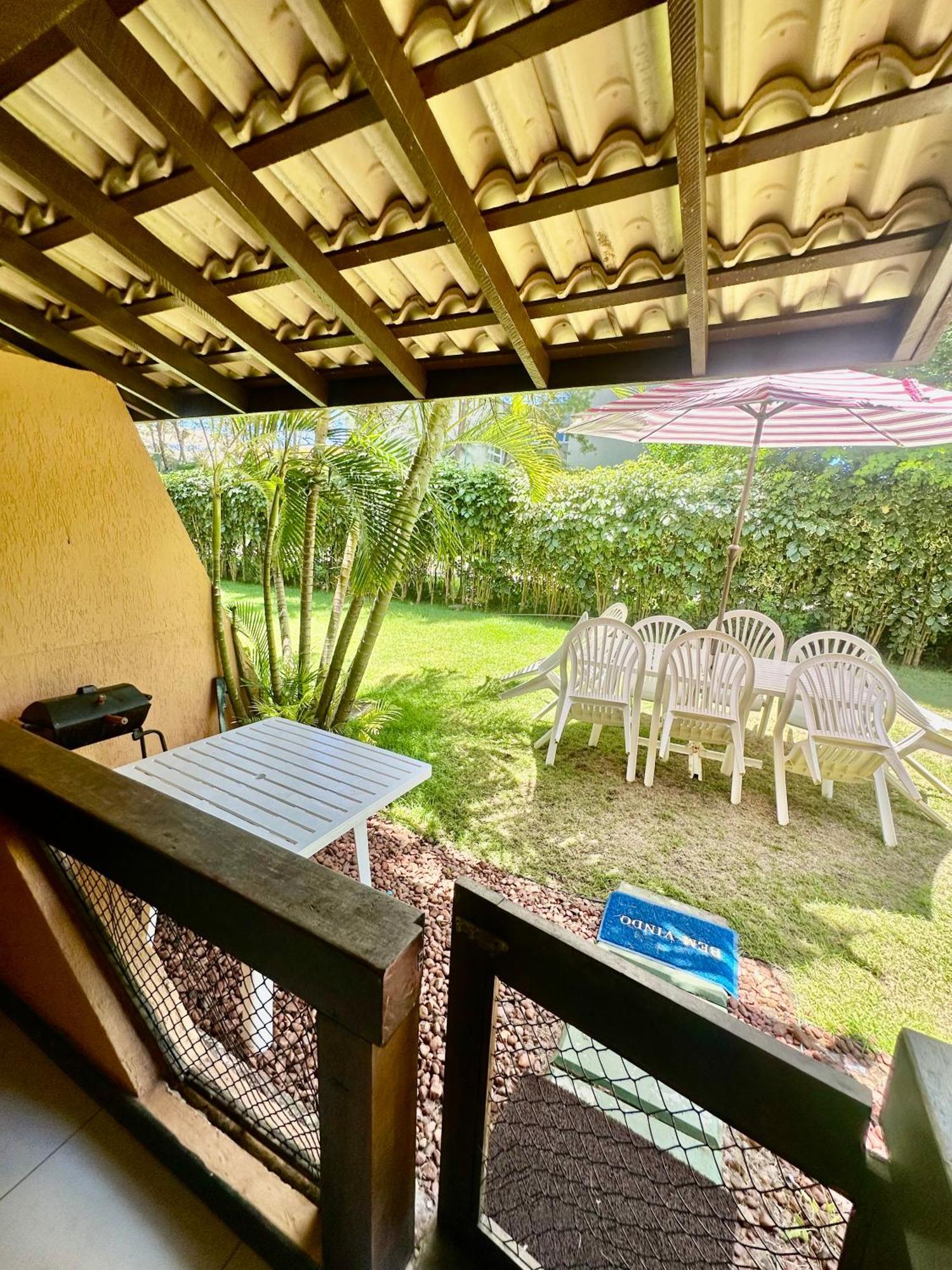 Flat Guarajuba 4 Quartos Terreo A Beira Mar - Pe Na Areia - Governanca Com Arrumadeira E Wi Fi Inclusos Camassari 外观 照片